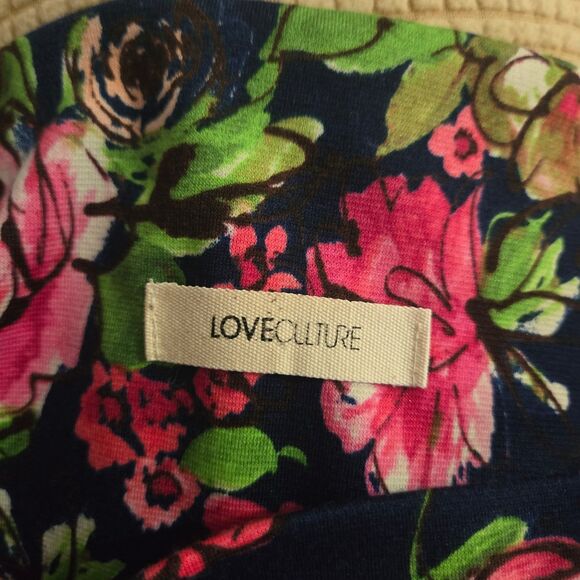 Love Culture Floral Mini Skirt Size Small - Picture 4 of 5